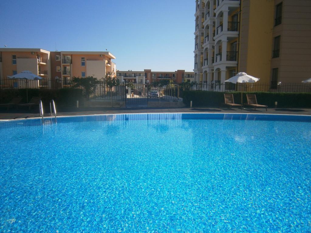 Anna Marina Apartments Sveti Vlas Exterior photo