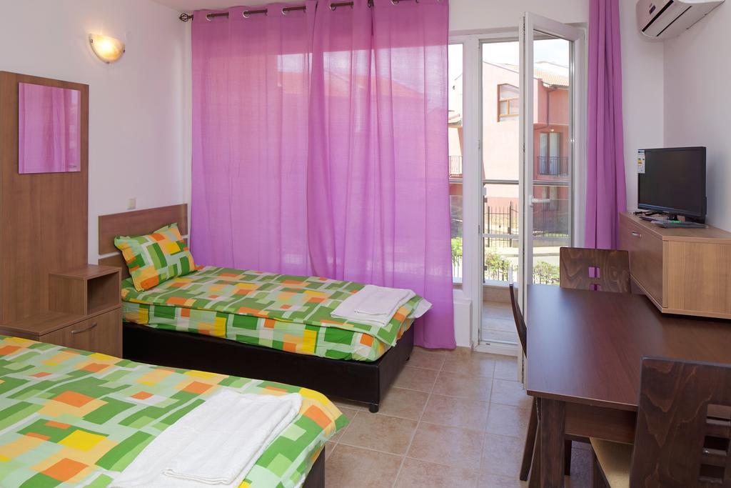 Anna Marina Apartments Sveti Vlas Exterior photo